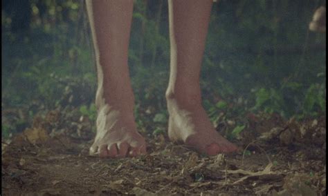 Natalie Portman's feet 1 by Roger72Yamato on DeviantArt.